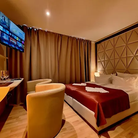 Hotel Augustin Komfort Leipzig 3*