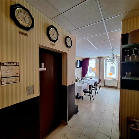 Отель Hotel Augustin Komfort Leipzig Лейпциг