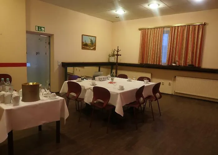 Hotel Augustin Komfort Leipzig 3* Лейпциг