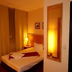 Augustin Komfort Otel 3*