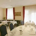 Augustin Komfort Hotel