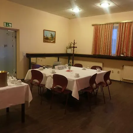 Augustin Komfort Ihr Zuhause Unterwegs 3* 莱比锡