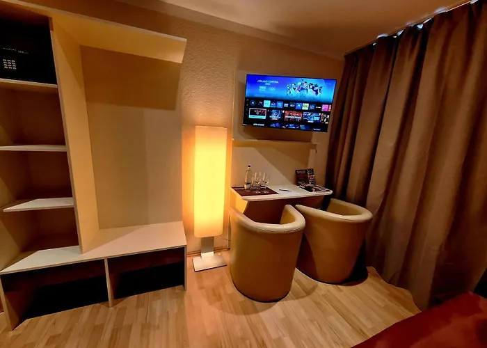 Augustin Komfort Hotel 3*